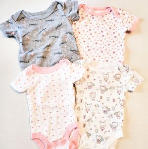 Bundle Pink Baby girl Bodysuits Newborn 0-3 months